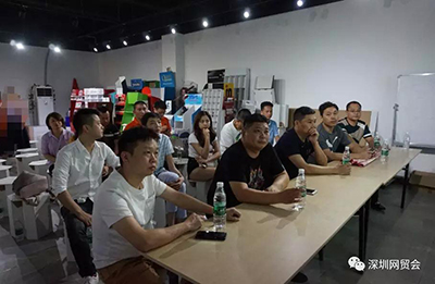 macbook笔记本充电器批发